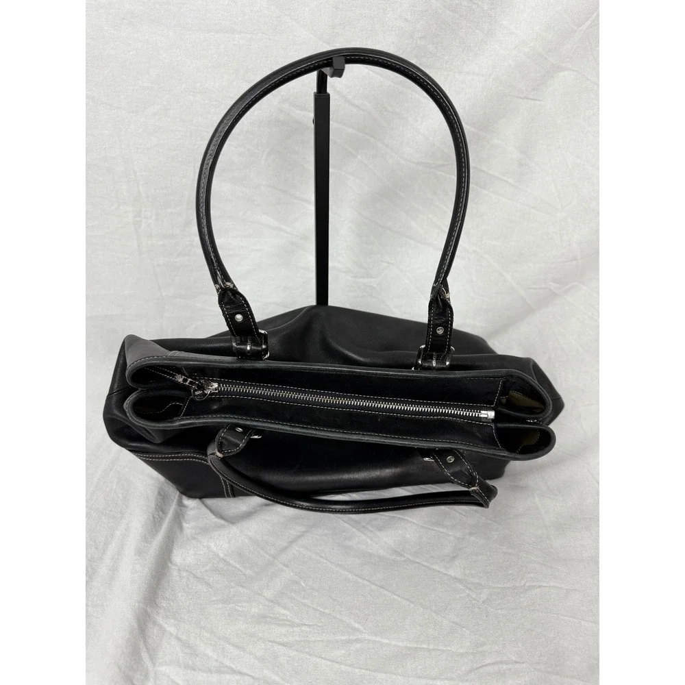 Coach Leather Purse‎ Top Handle Bag/ Purse Black Buckle